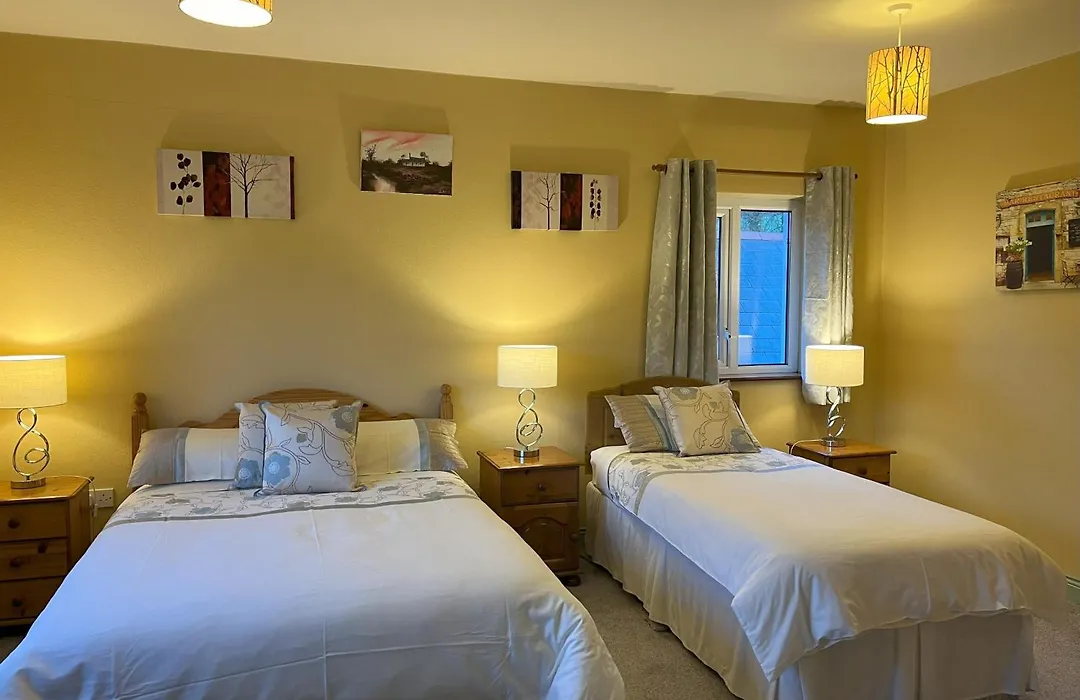 Pk Lodge Bed And Breakfast-1