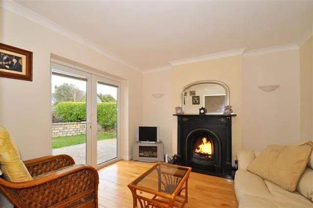 Claremount House B&B-1