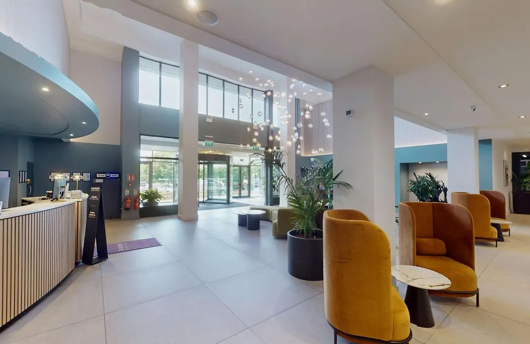 Clayton Hotel Dublin Airport Central-1