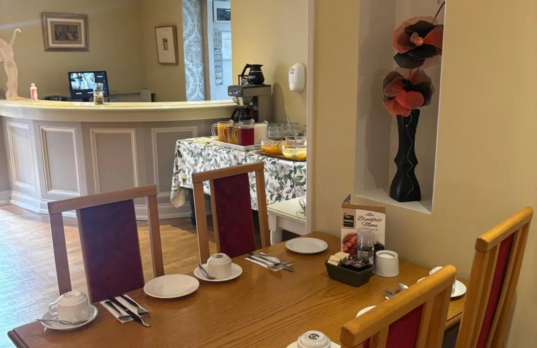 Harmony Inn - Glena House-1