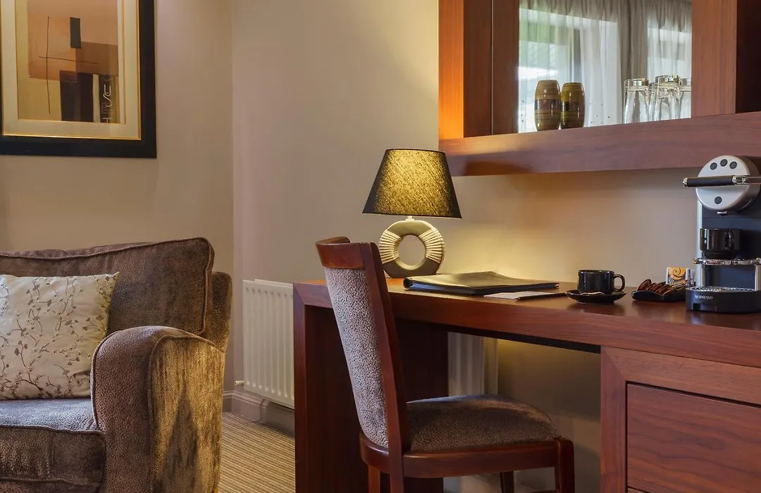 Westport Woods Hotel & Spa-1