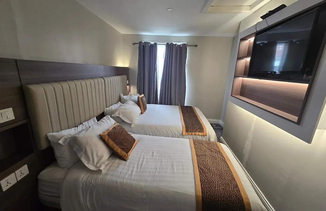 Double Bedroom Studios-1