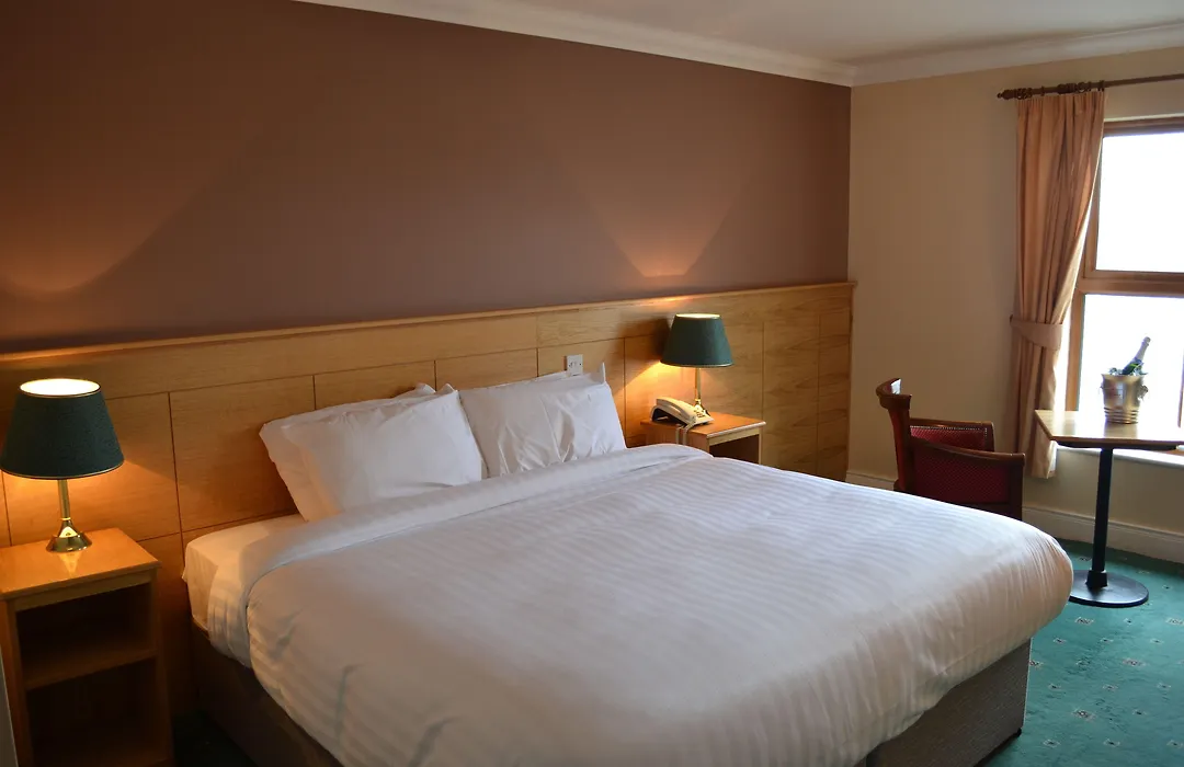 Caisleain Oir Hotel-1
