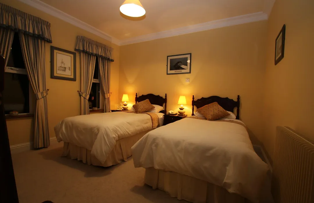 Brook Manor Lodge-1
