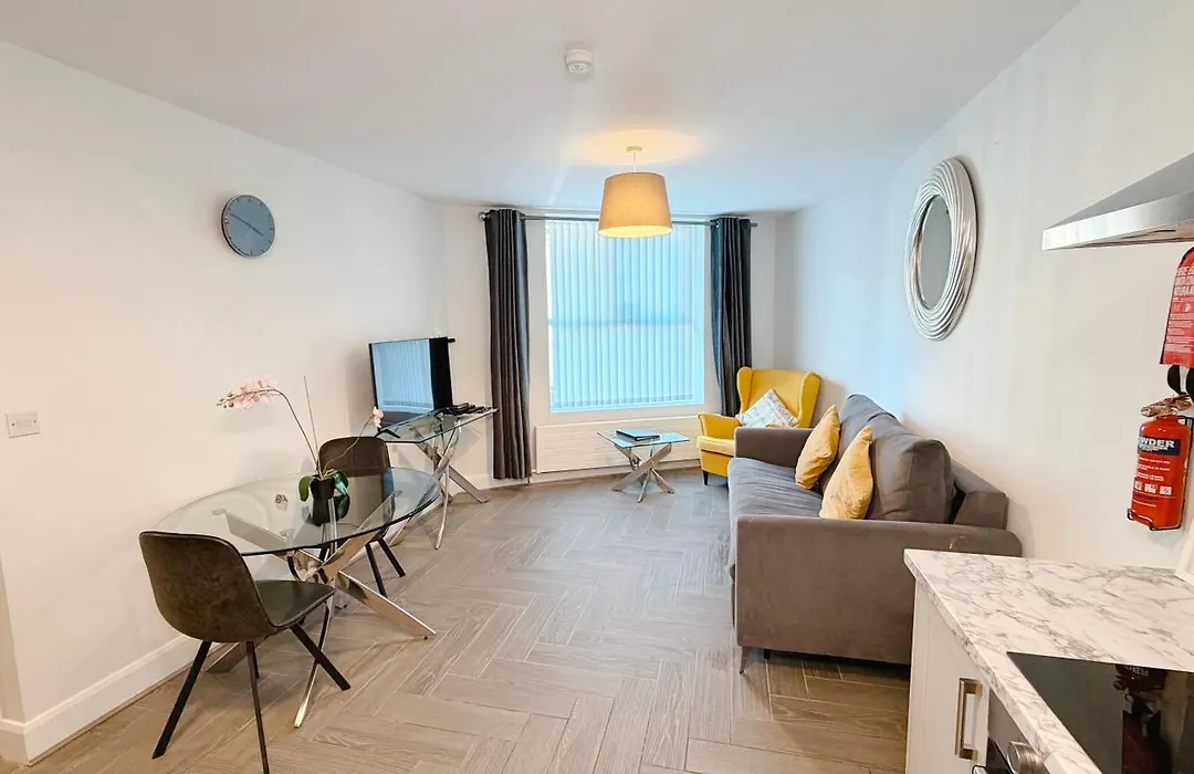 Broc House Suites-1