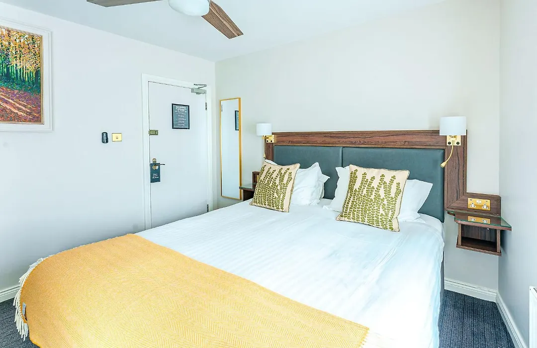 Dan Linehan'S B&B-1