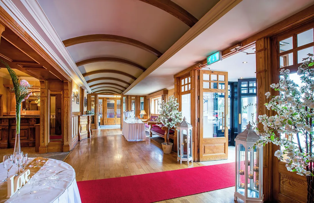 Castle Arch Hotel-1