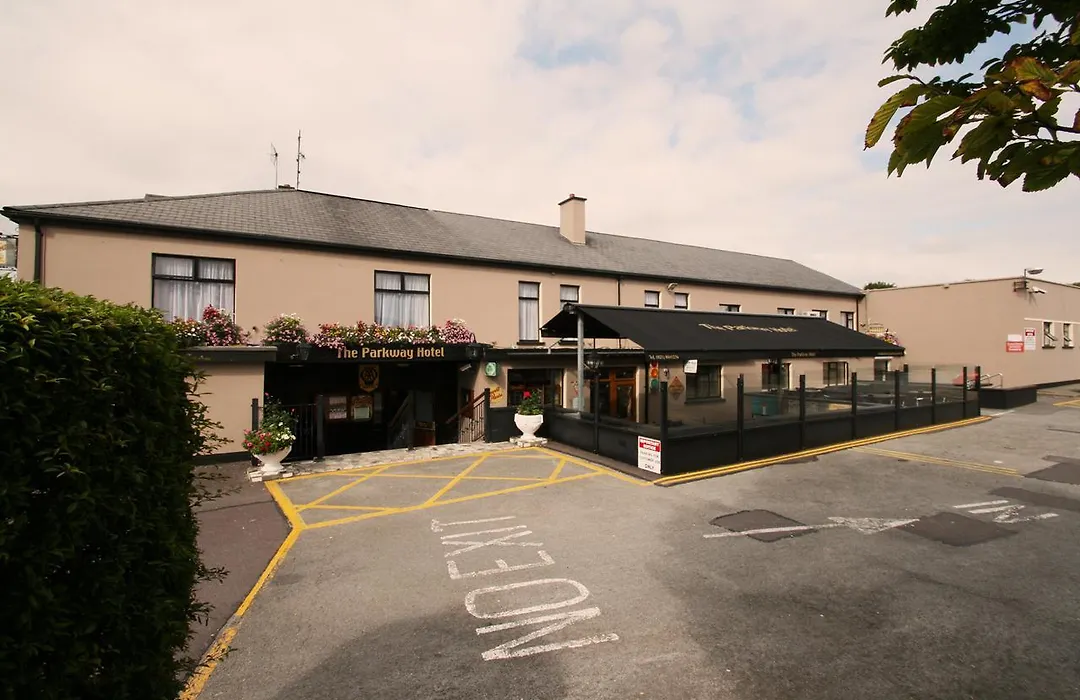 The Parkway Hotel-1