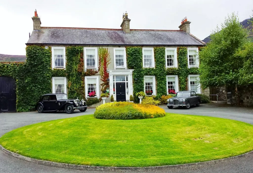 Carlingford House Town House Accommodation A91 Ty06-1