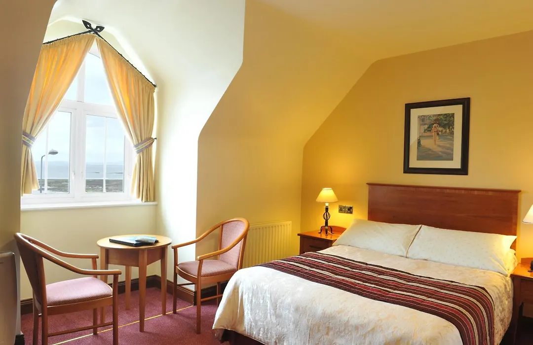 Fitzgeralds Hotel-1