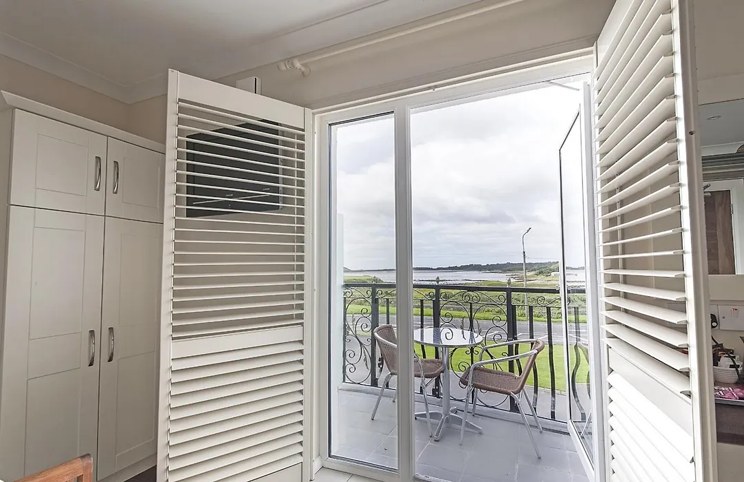 Sea Breeze Lodge B&B Galway-1