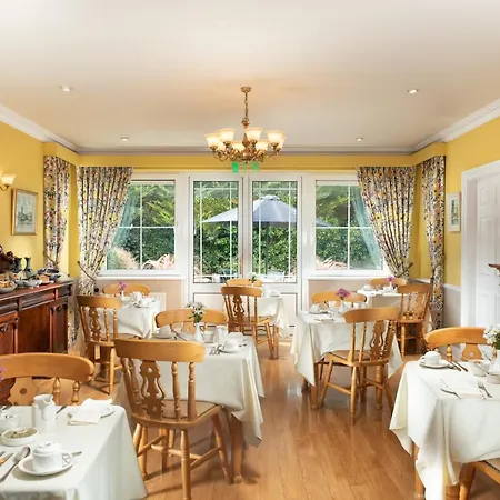 Killarney Lodge-3