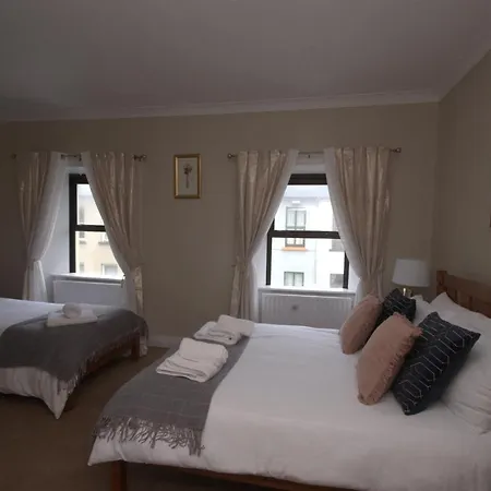 Lizzys Little Kitchen Town Accommodation-2