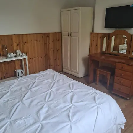 Innisfree Guest House-2