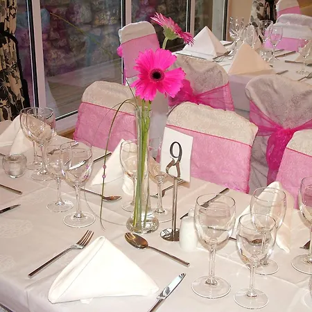 Deebert House Hotel-2