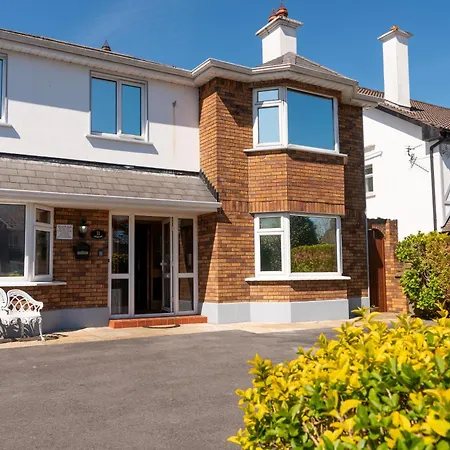 Avalon House-3