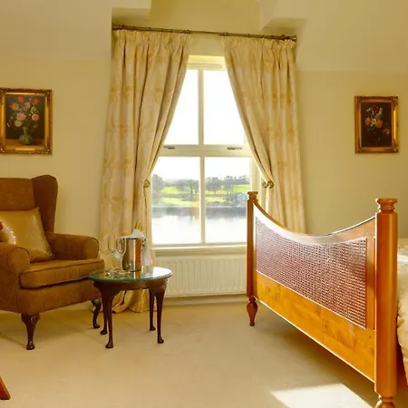 Castlewood House-3