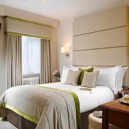 Buswells Hotel-3