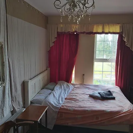 Hardwood Hall Or Kiltubber House-3