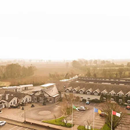 Horse & Jockey Hotel-3