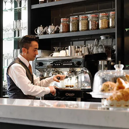 Temple Bar Hotel Dublin By The Unlimited Collection-3