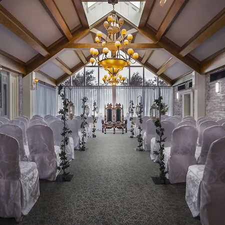 Treacys Oakwood Hotel, Shannon-2