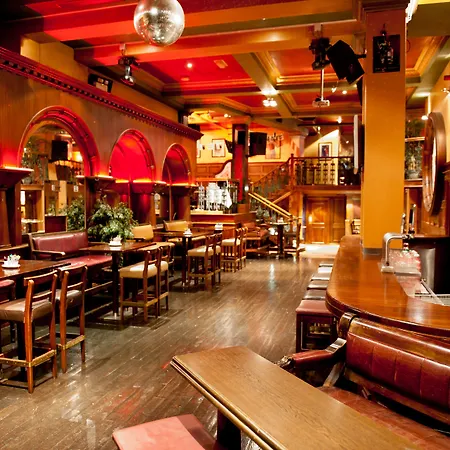 Eyre Square Hotel-2