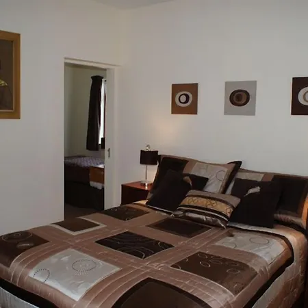 Wards Hotel-3
