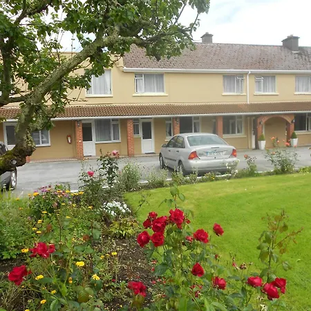 The Gardens Guest Accommodation-3