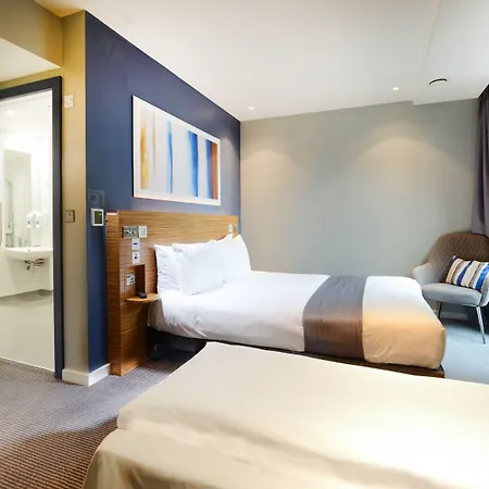 Travelodge Plus Dublin City Centre-2