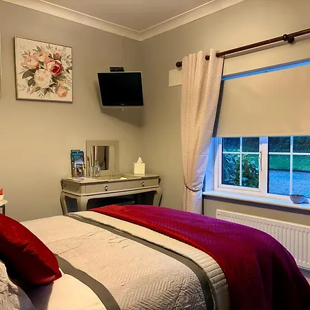 Inglewood Lodge B&B-2