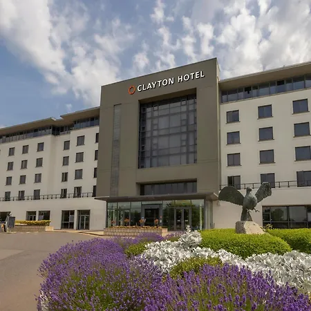 Clayton Hotel Dublin Airport Central-3