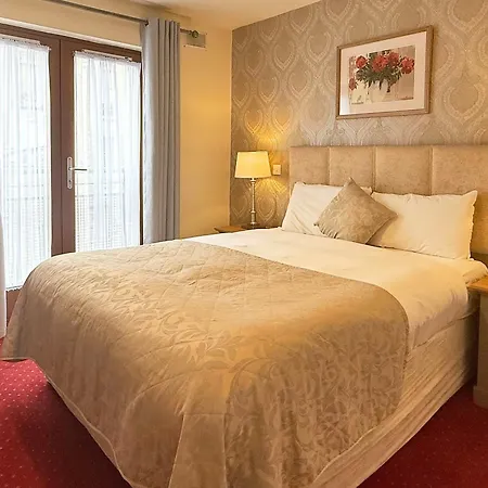 Baggot Court Townhouse-3