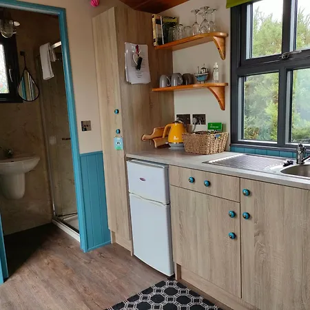 Dingle Way Glamping Annascaul-3