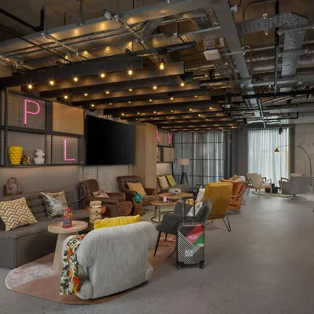 Moxy Dublin Docklands-2
