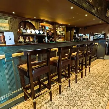 Upton Court Hotel-2