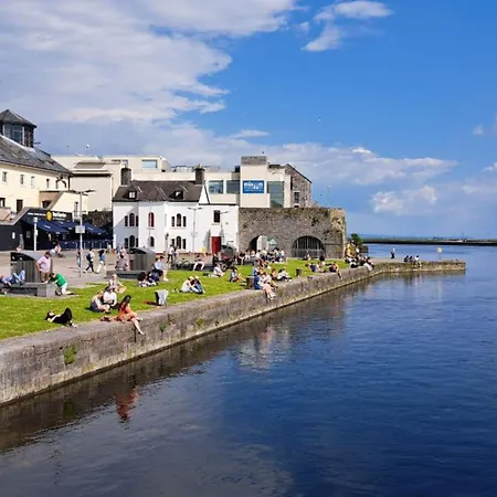 Eyre Square Hotel-3