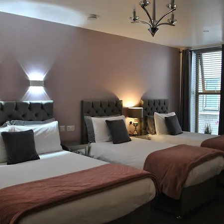 Atlantic Lodge, Main Street Ardara-2