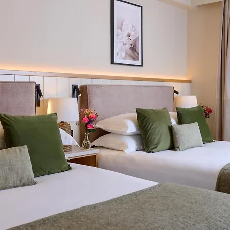 Manor West Hotel & Leisure Club-2