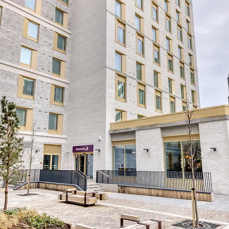 Premier Inn Dublin City North Docklands-2