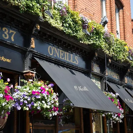 O'Neills Victorian Pub & Townhouse-2