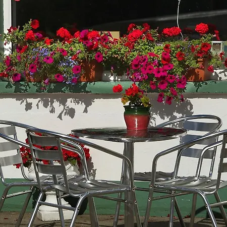 Flemings White Bridge Self-Catering Mobile Home Hire-3