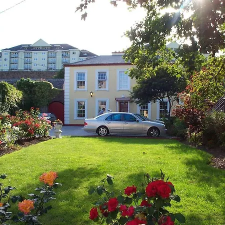 Avonmore House Guest Accommodation-3