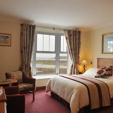 Fitzgeralds Hotel-3