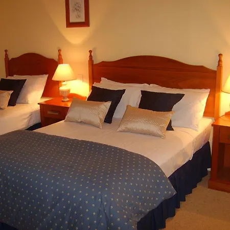 Tudor House Guest House-2
