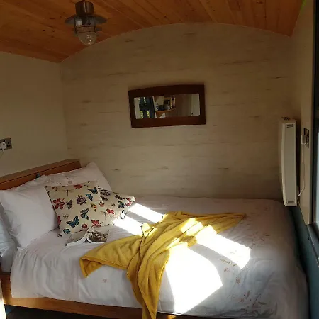 Dingle Way Glamping Annascaul-2