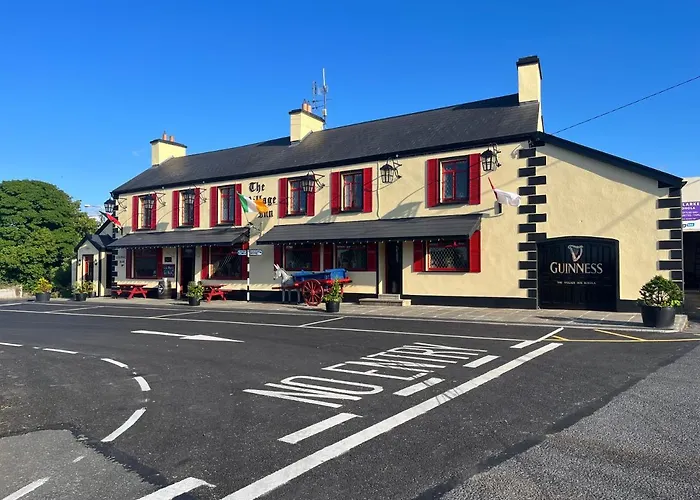 The Village Inn Bohola