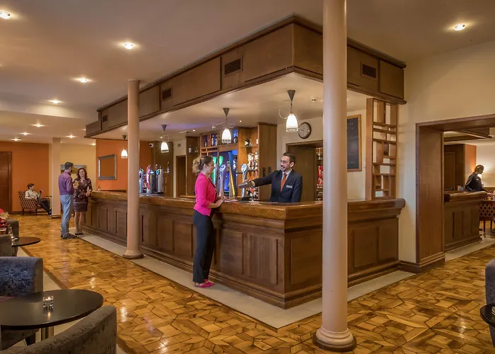 Clayton & Leisure Club