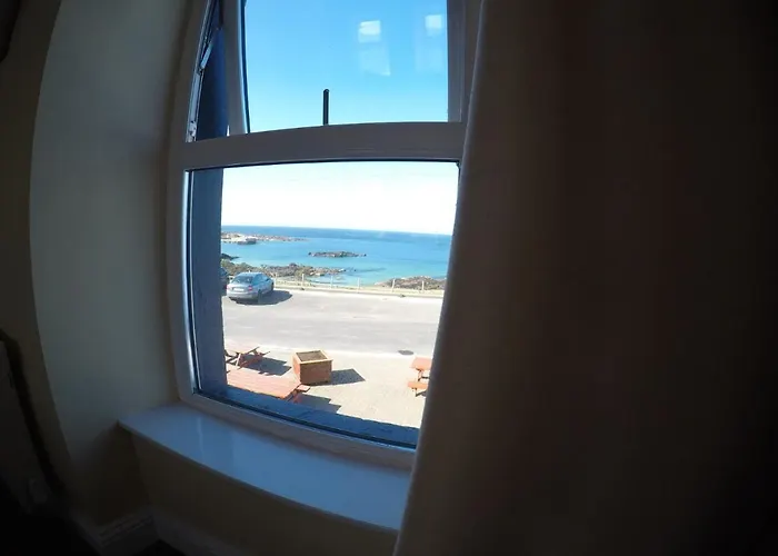 The Seaview Tavern