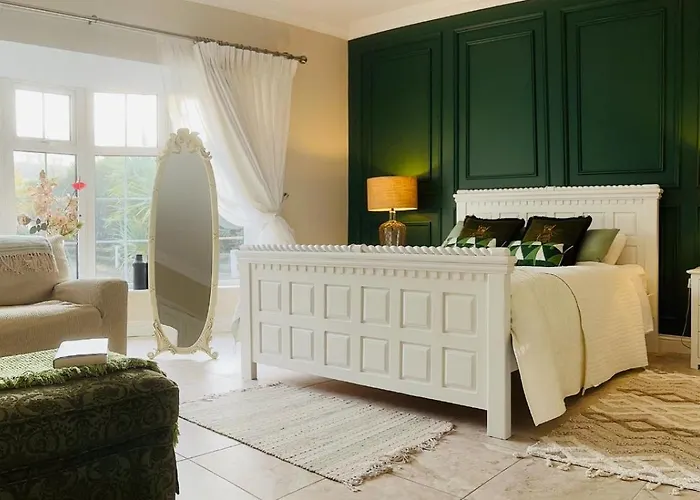 Beaufort House Accomodation